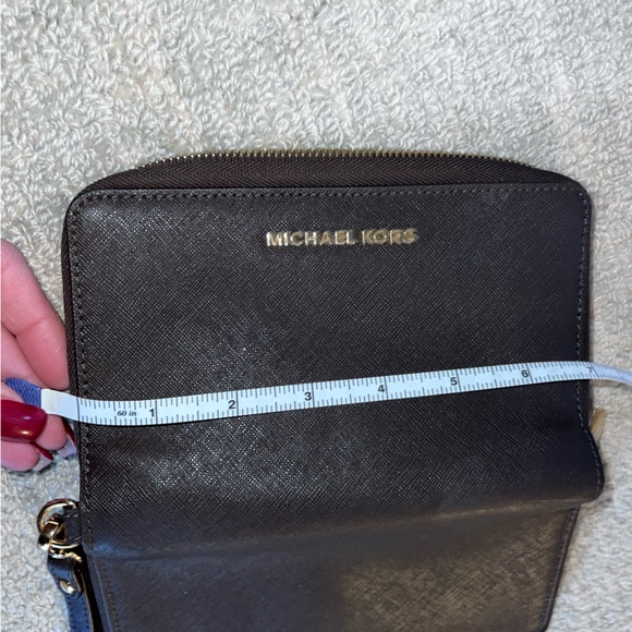 Michael kors jet setter phone wristlet wallet - Picture 11 of 16